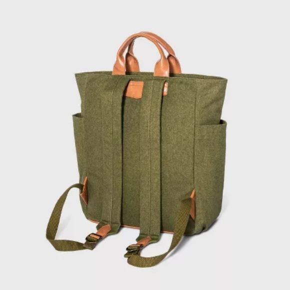 14.5" Soft Utility Square Backpack - Universal Thread - Picture 4 of 8